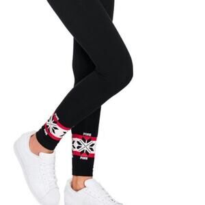 PINK Victoria's Secret | Snowflake Yoga Leggings